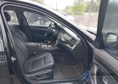 2015 BMW 528I xDrive z USA, uszkodzony, nr VIN WBA5A7C59FD628818